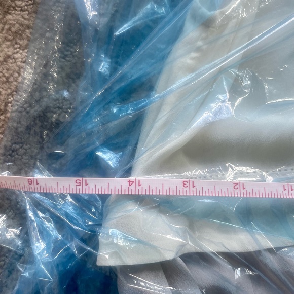 Wilfred Bisous Two-Tone 100% Silk Dress NWOT - Picture 10 of 12